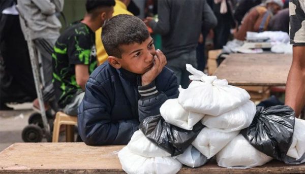 যুদ্ধবিধ্বস্ত গাজায় নেই ঈদের আনন্দ