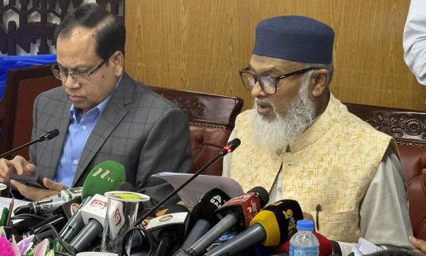 চলতি বছরের হজ ফ্লাইট আগামী ২৯ এপ্রিল থেকে শুরু